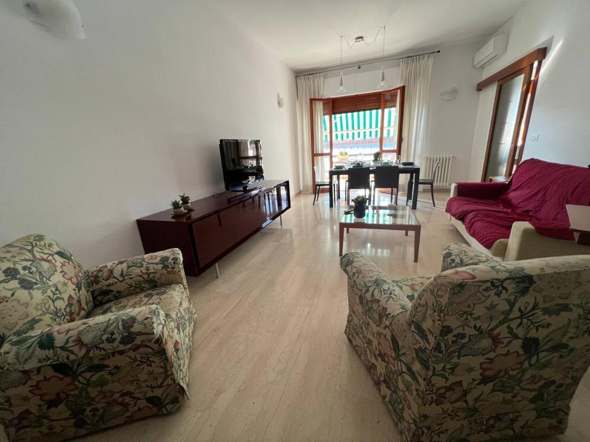 A Casa Di Nonna Leilighet Pescara Eksteriør bilde